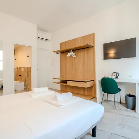 Maison d'hôtes Italianflat - Vandom 1 Duomo Foresteria Lombarda 3*