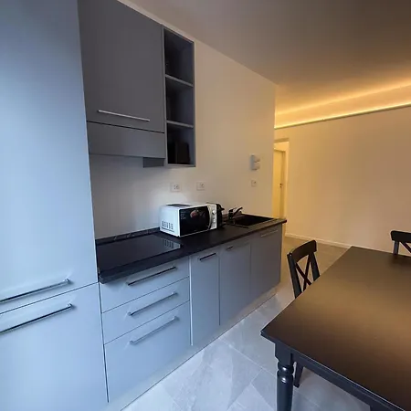 Casa Di Gio 4 1 3*