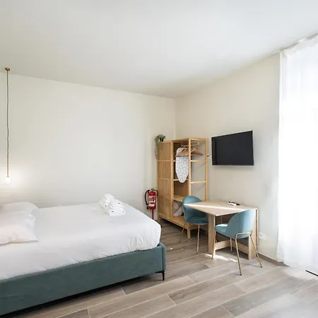 アパート Magnoliaapartments - 12 Orti Center ミラノ