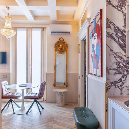 Napoleon - Station Apartman *