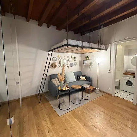 M7 Urban Apartment *