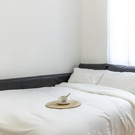 Duomo 15 Min Walk - Historic Center, 4 Bedrooms And 2 Terrace *