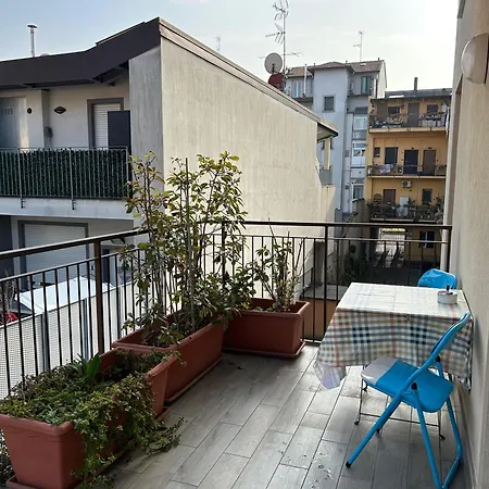Rhofiera Sansiro Viale Certosa Area Apartament *