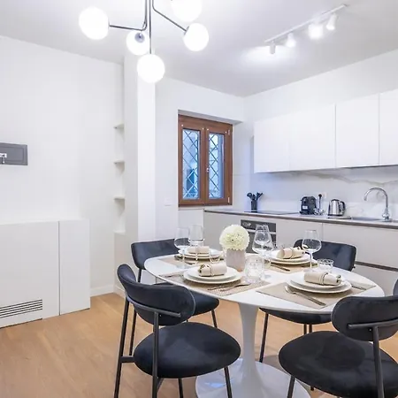 Appartement Centre Luxury, 2bdr, Sleeps 5
