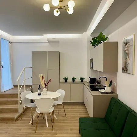 Gio Design Flat - Solari,washington Apartment