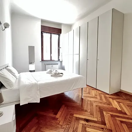 Lägenhet Big Cozy Goldoni-duomo M4 Linate Milano