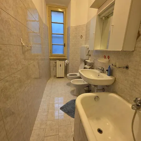 Apartamento Lambrate Station - Metro M2 - 2br *