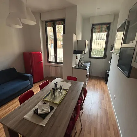 Milhouse Loft -san Siro Fiera Citylife-duomo דירה *