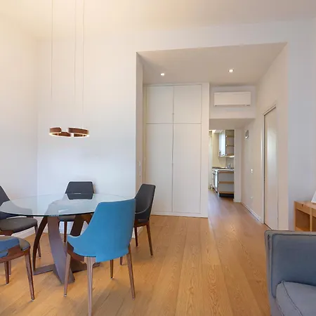 Easyhomes - Piazza Erculea Appartement Milaan