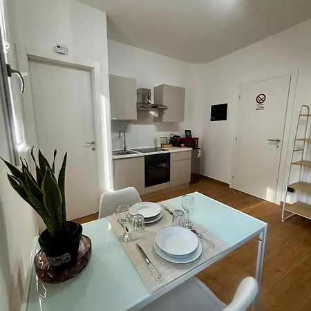 Modern In - Luna 1 Apartamento