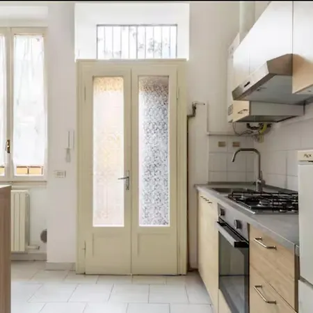 Bright Two-room In The Heart Of Chinatown Appartamento *