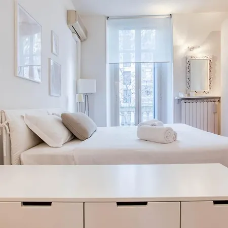 Easylife - - Montenero 10 - Porta Romana Apartman