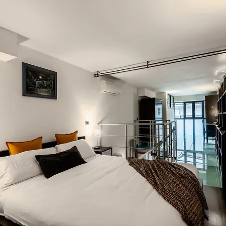 Stayeasy Lodi82 - Modern Loft Metro M3 Brenta