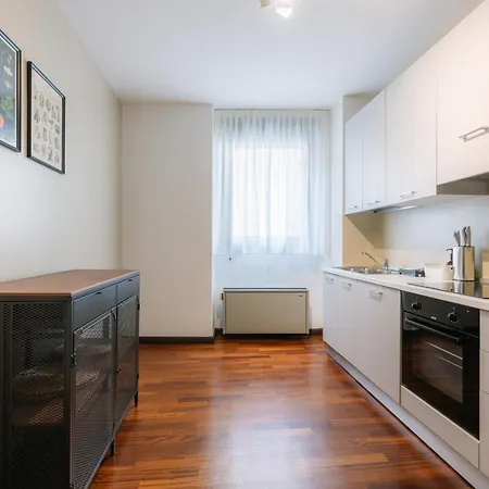 R Quercia House * Mediolan