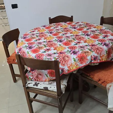 Apartment Osteno House Mailand