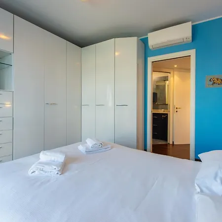 I-host Spacious 2br With 2 Baths & Balcony *