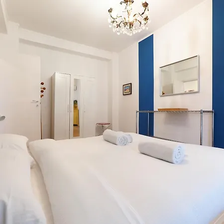 Primopiano - Monte Ceneri Appartamento Milano