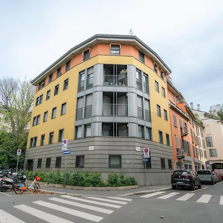 R Quercia House * Mediolan