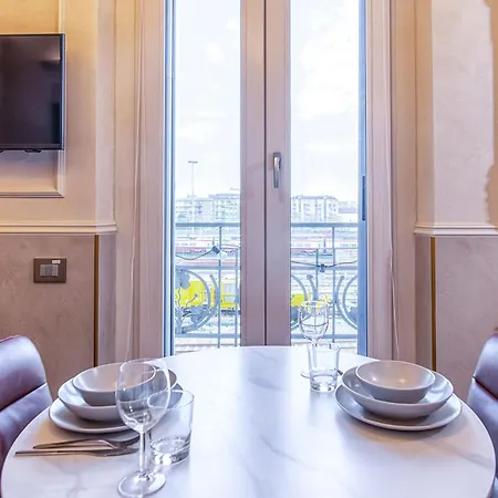 Napoleon - Station * Milánó