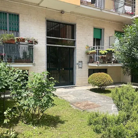 Two-room In Near The Subway 아파트