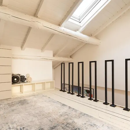 Appartement Navigli - Montevideo - Bilocale Su Due Piani *