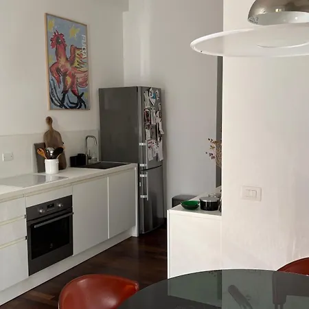 Cozy And Bright In The Heart Of Navigli Milán