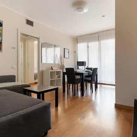 Apartamento Guesthost - Modern Terracce Life Milán