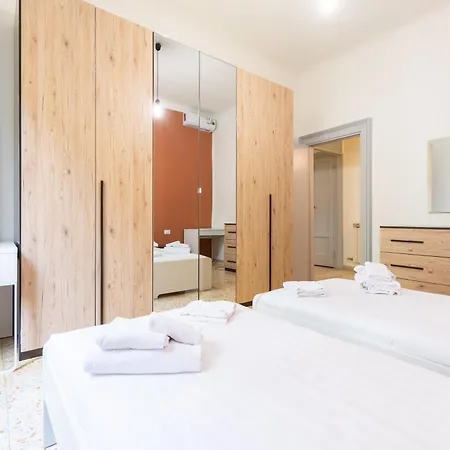 I-host Spacious 2br Near Center Милан