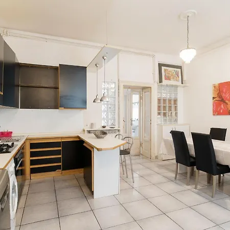 Apartmán Guesthost - Cozy Near Mm1 Milán