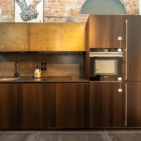Elegant And Spacious Loft Downtown In The Fashion District מילאנו