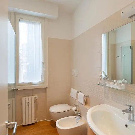 Easyhomes - Piazza Erculea Appartement Milaan