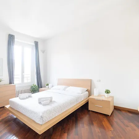 Апартаменты Duomo-bocconi-navigli Area, Elegant & Peaceful Retreat