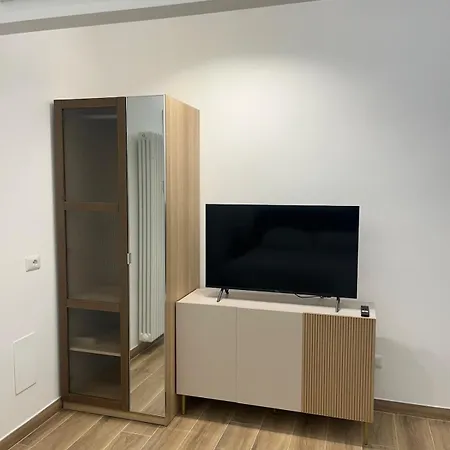 Gio Design Flat - Solari,washington * Milan