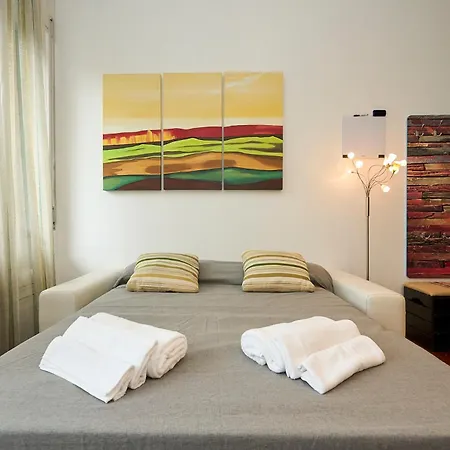 Life - Duomo Cozy Flat - Free Indoor Parking