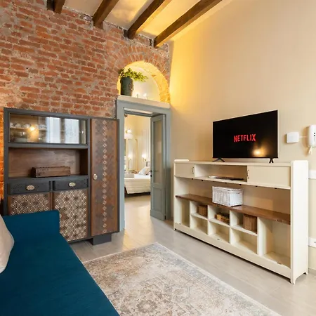 Charm Two-room Bocconi Navigli Darsena Appartamento