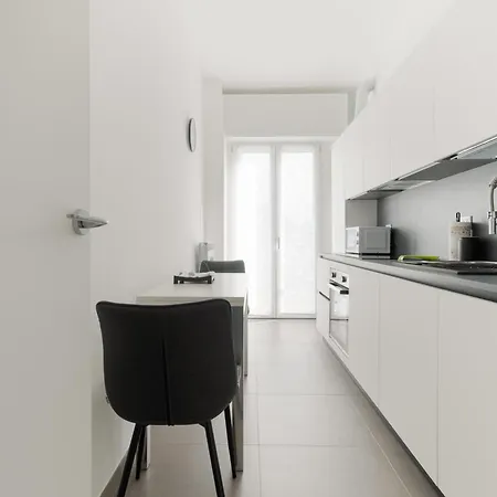 Apartment Guesthost - Cosy Calvairate & Porta Romana *