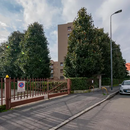 I Host - Russoli 7 Apartman