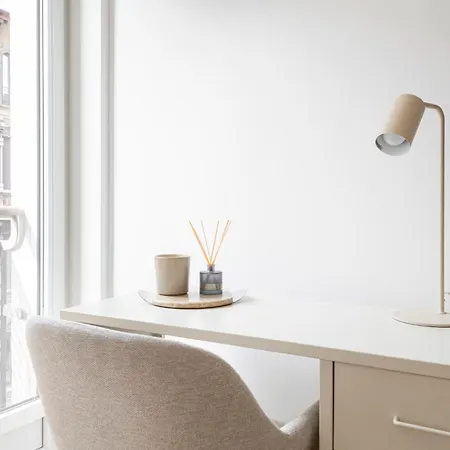 Easylife - - Macchi 26 - * Milano