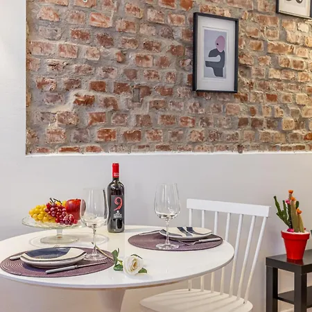Appartement Buonarroti Loft - 10min From Duomo Milaan