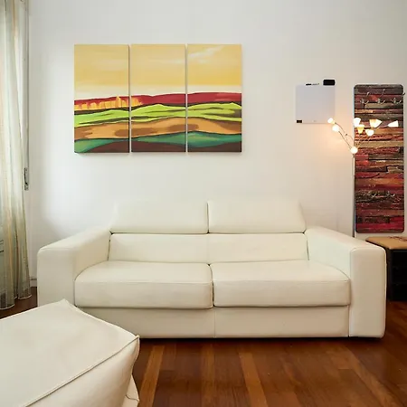 Appartamento Life - Duomo Cozy Flat - Free Indoor Parking *