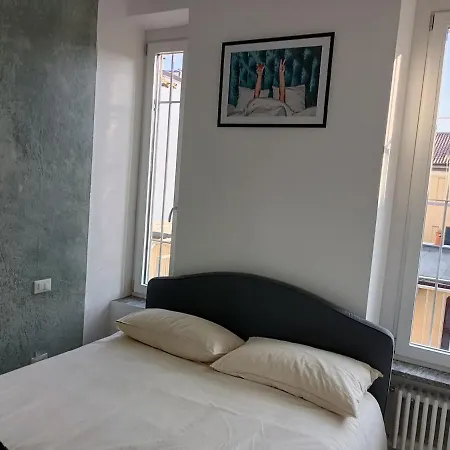 Melaverde Flat Chinatown- Sarpi *
