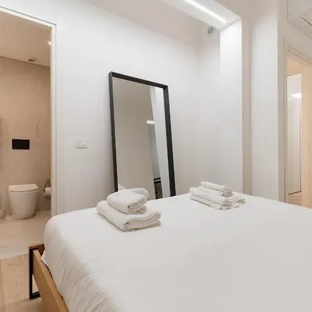 Apartament Guesthost - Luxury De Angeli,