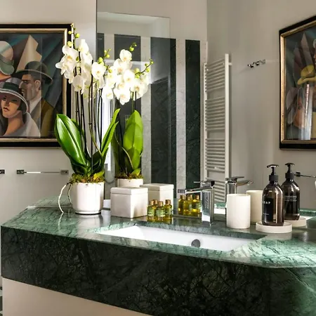 Bright In The Center Of Apartamento