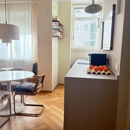 I-host - 22 Marzo 4 Milán