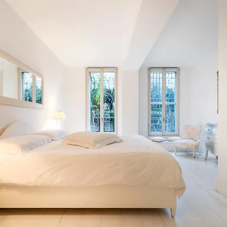 Center Luxury - Duomo 5 Min - Wifi