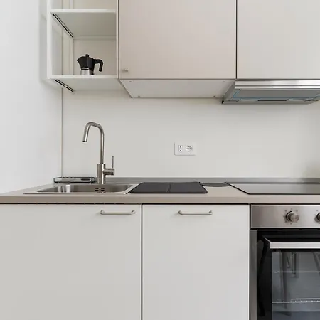 Guesthost - Comfy Near Gambara Mm1 Milaan