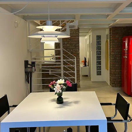 아파트 Casa Michelangelo Designer Loft In Bovisa