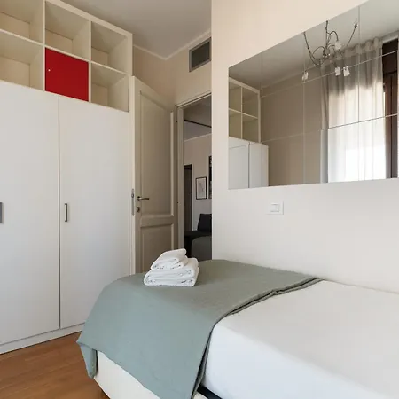 Guesthost - Modern Terracce Life * Milano