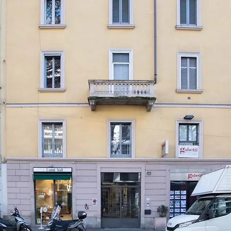 Easylife - - Montenero 10 - Porta Romana Milánó