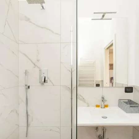 Stayeasy Correggio - Milanese Style - Area מילאנו